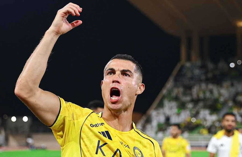 رد فعل كريستيانو رونالدو بعد هدفه في مرمى الحزم ووصوله للهدف 950 (صورة)