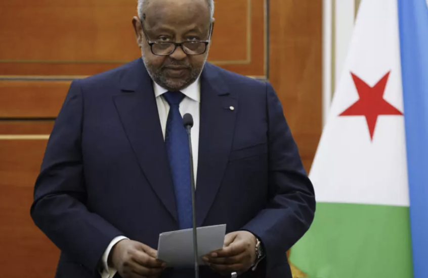 برلمان جيبوتي يلغي الحد الأقصى لسن الترشح للرئاسة تمهيدا لبقاء الرئيس جيله في الحكم
