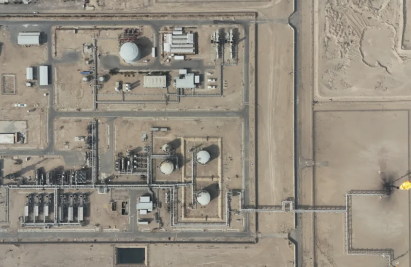 وفاة عاملين في حريق بخط أنابيب نفطي في حقل الزبير جنوب العراق
