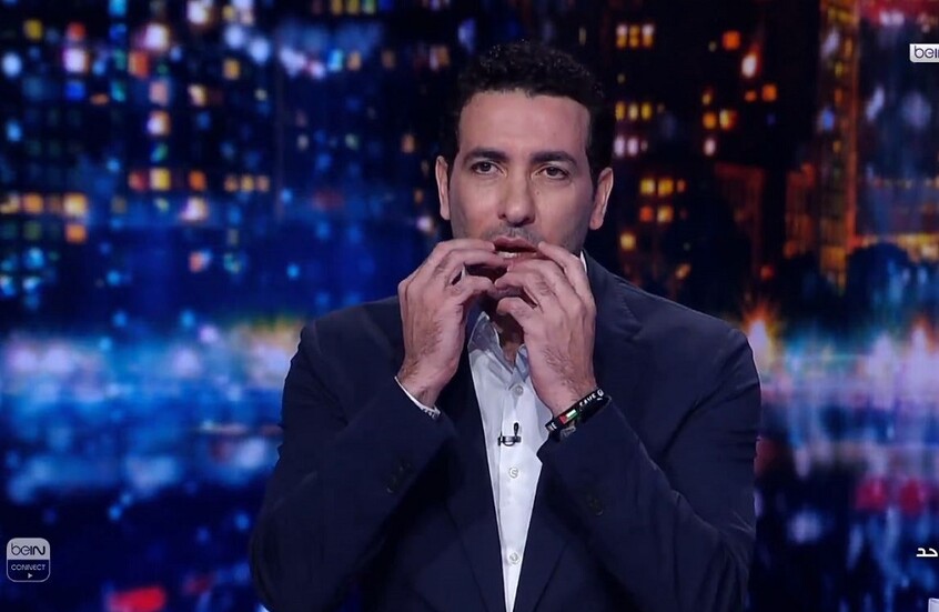 أبوتريكة يسخر من لامين جمال اثناء "الكلاسيكو".. فيديو