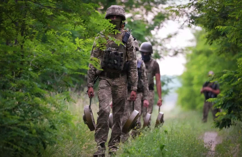 صحفي بريطاني يشتكي من تجنيد مترجمه قسرا في أوكرانيا