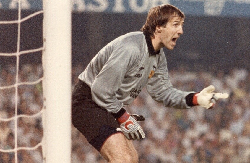 ريال مدريد يودع حارسه التاريخي