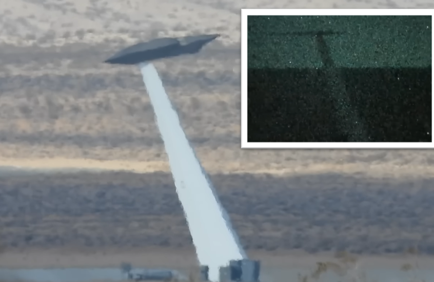 لقطات صادمة: "طائرة شبيهة بالأجسام الطائرة المجهولة تختبر بتجارب سرية في قاعدة أمريكية" (فيديو)