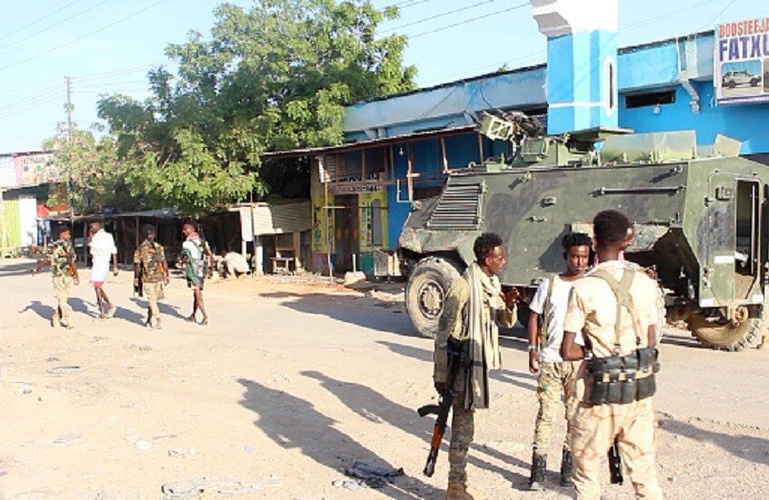 "صومالي غارديان": مسلحو "الشباب" هاجموا مقديشو الليلة الماضية