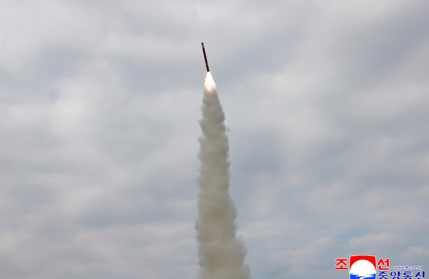 كوريا الشمالية تجري تجربة إطلاق صاروخ مجنح استراتيجي