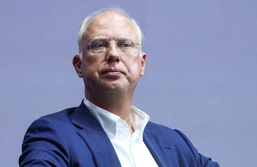 دميترييف يعتزم مقاضاة صحيفة "واشنطن بوست" بعد نشرها اقتباسات مزيفة نُسبت إليه