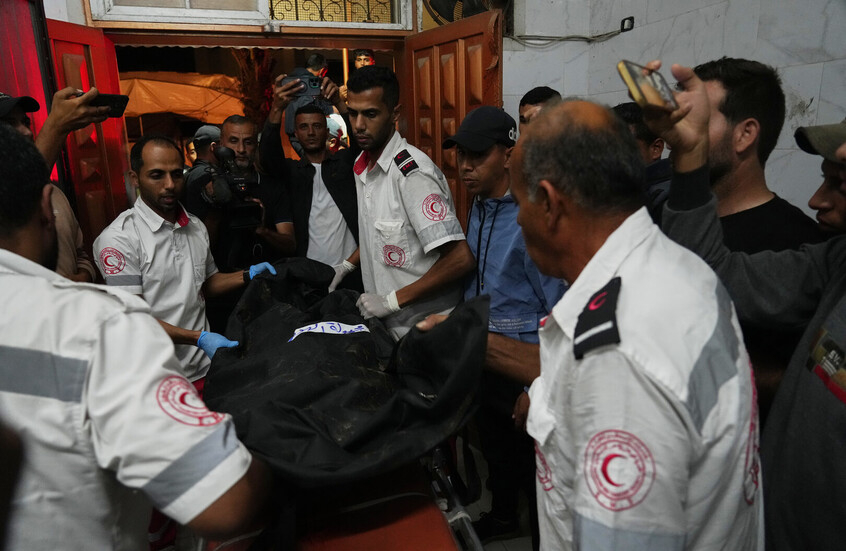 مصادر فلسطينية: ارتفاع عدد ضحايا الغارات الإسرائيلية على غزة إلى 42 شهيدا بينهم أطفال (فيديو)