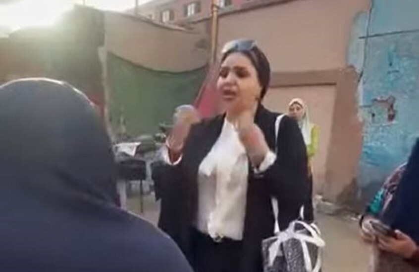 مصر.. مرشحة للبرلمان تثير الجدل بعد إحراجها بسؤال من مواطنة