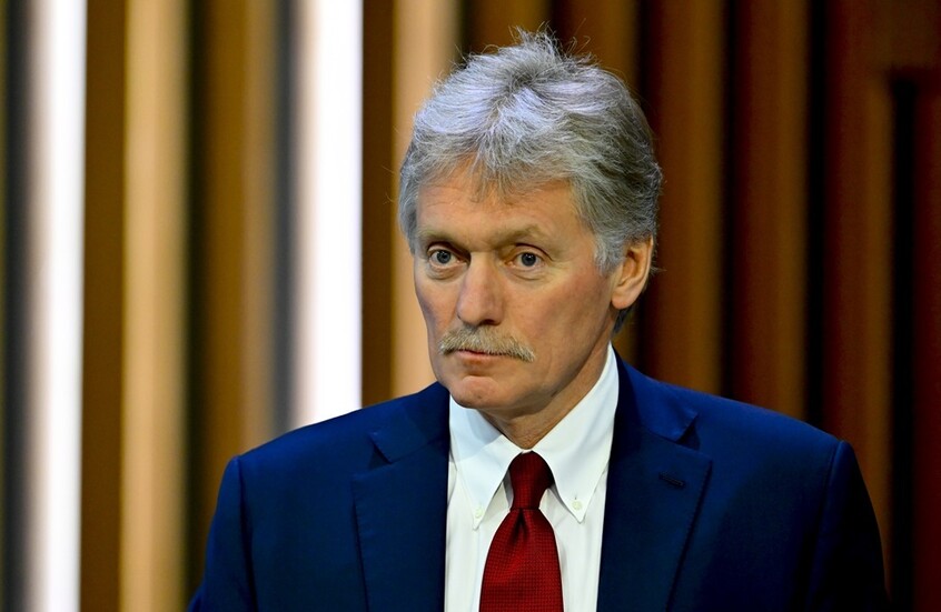 الكرملين: على باريس تقديم الدليل وإثبات اتهامها لروسيا بتدنيس نصب الهولوكوست