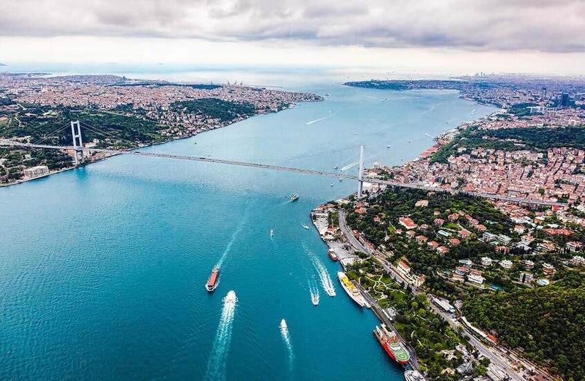 "لا توجد منطقة آمنة في تركيا".. خبير زلازل يوجه تحذيرا عاجلا لإسطنبول