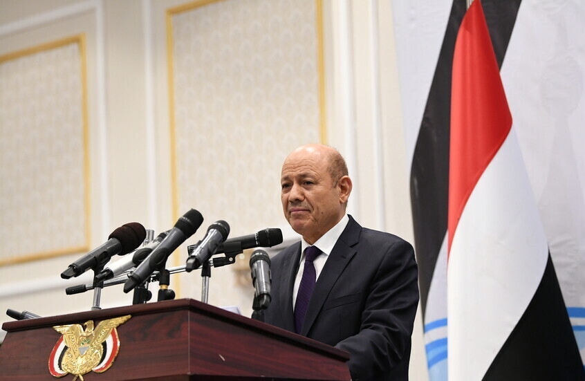 "بغياب عيدروس الزبيدي".. الرئاسي اليمني يبحث خططا عن أجهزة الأمن والاستخبارات