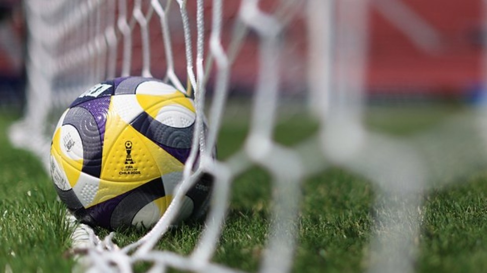 "فيفا" يوضح موقفه من المباراة المرتقبة بين روسيا والولايات المتحدة