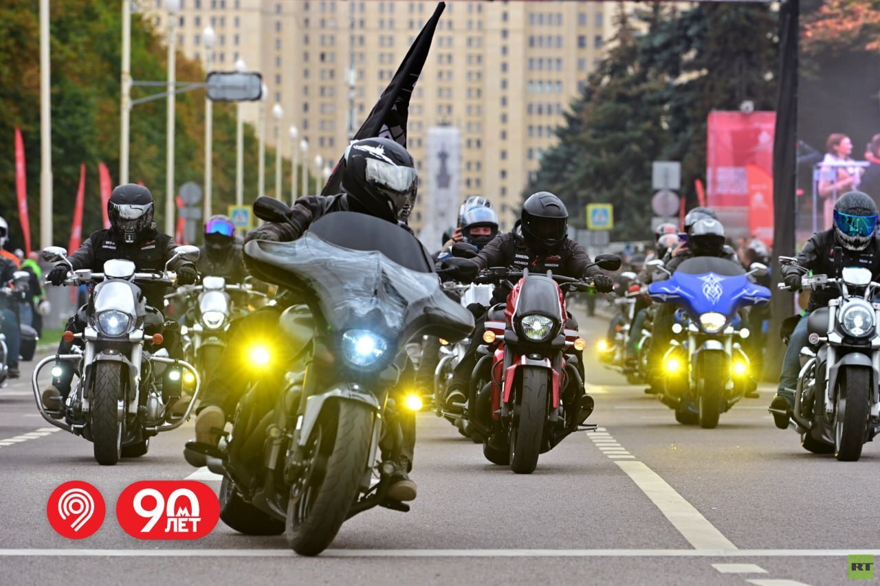 مهرجان الدراجات النارية في موسكو: احتفال حماسي لنهاية موسم 2025