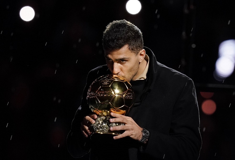 ملف رودري يعود إلى طاولة ريال مدريد مقابل صفقة ضخمة