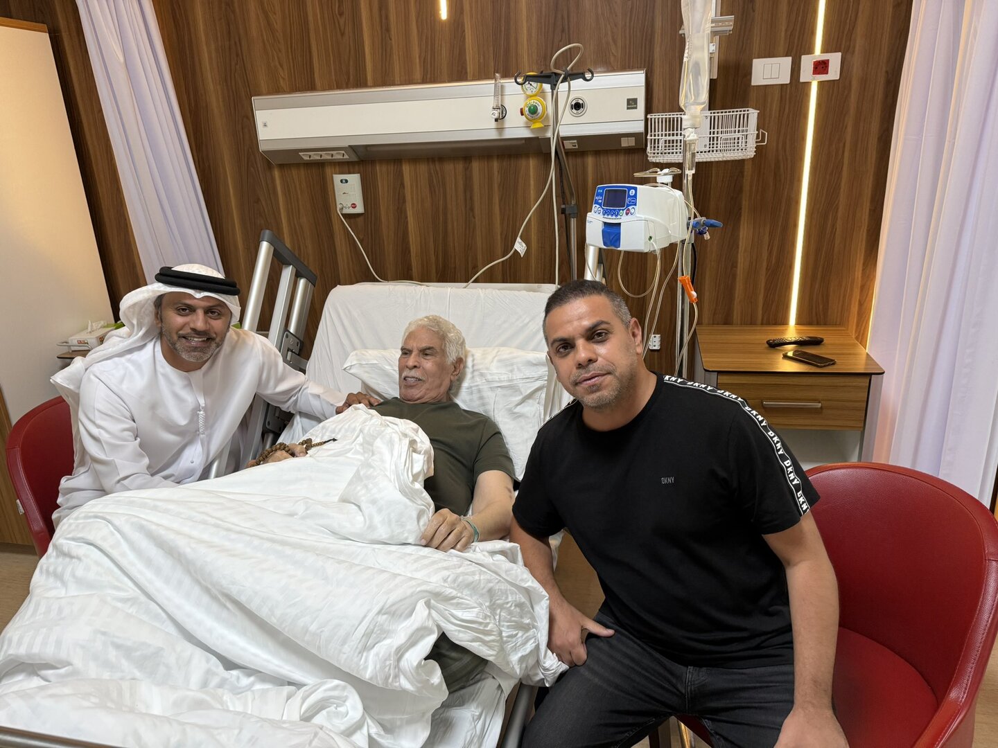 مصر.. "المعلم" يلقى تعاطفا حميما في محنته الصحية من الشيخ محمد بن زايد