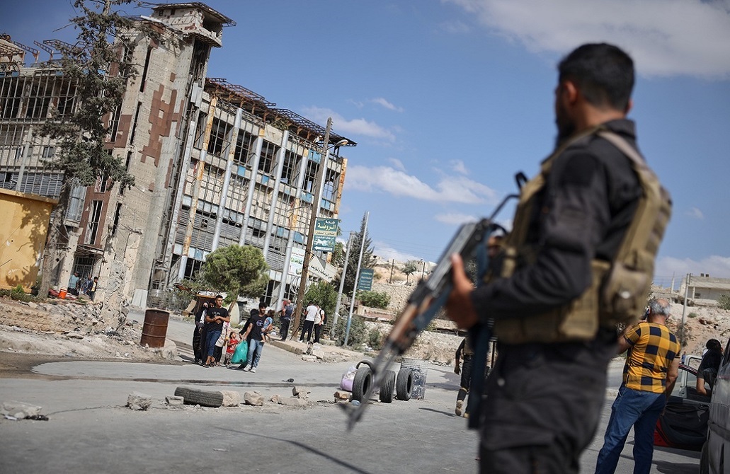 زاخاروفا: موسكو قلقة إزاء ما يجري من اشتباكات بمدينة حلب السورية