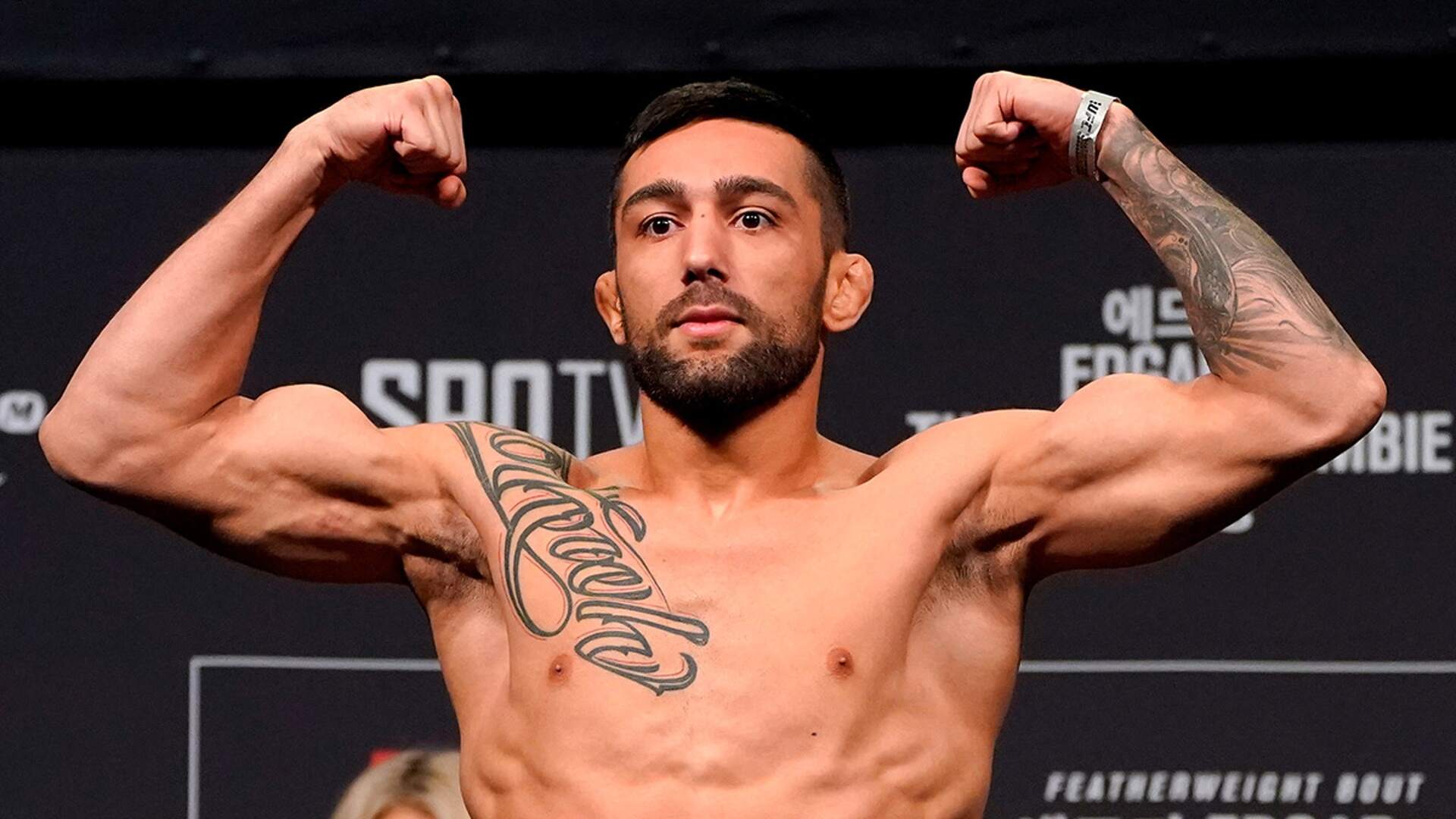 خارج حلبات القتال.. نهاية مفجعة لسومان موختاريان مقاتل UFC السابق