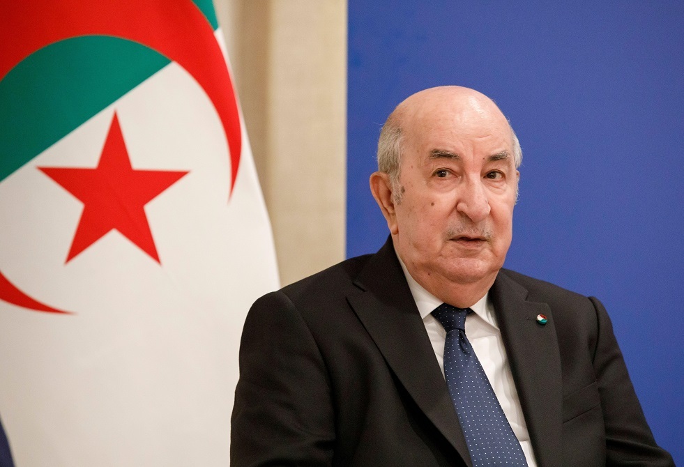 رئيس الجزائر يوجه رسالة لمنتخب "محاربي الصحراء"