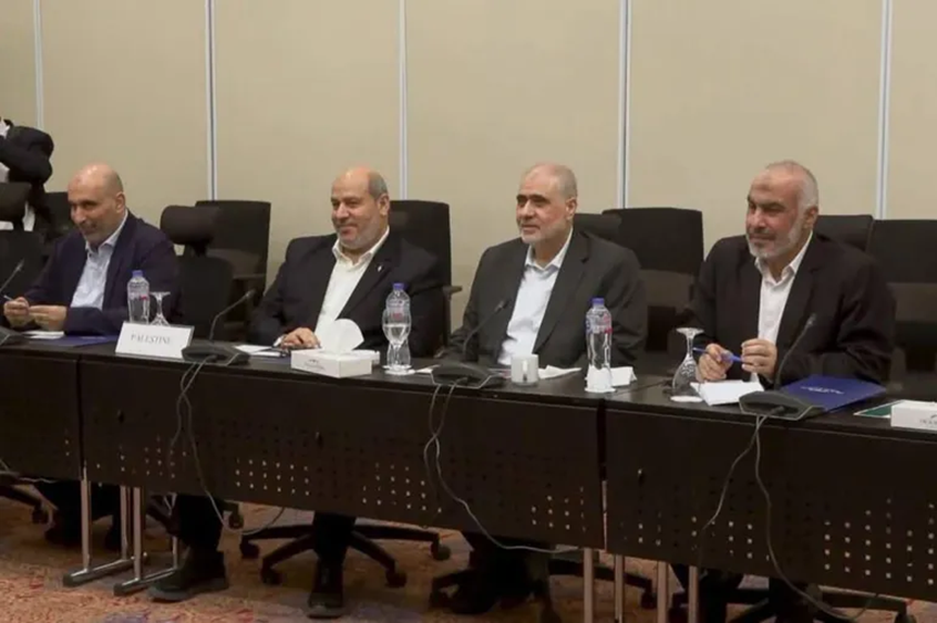 شيخ الأزهر يوجه رسالة إلى الفصائل الفلسطينية بعد إتمام اتفاق شرم الشيخ مع إسرائيل