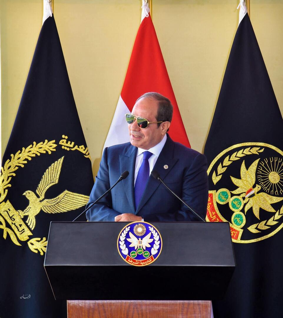 "لماذا دعا السيسي ترامب أمام جنوده لزيارة مصر؟".. تقرير عبري يحلل رد فعل الرئيس المصري بعد اتفاق غزة