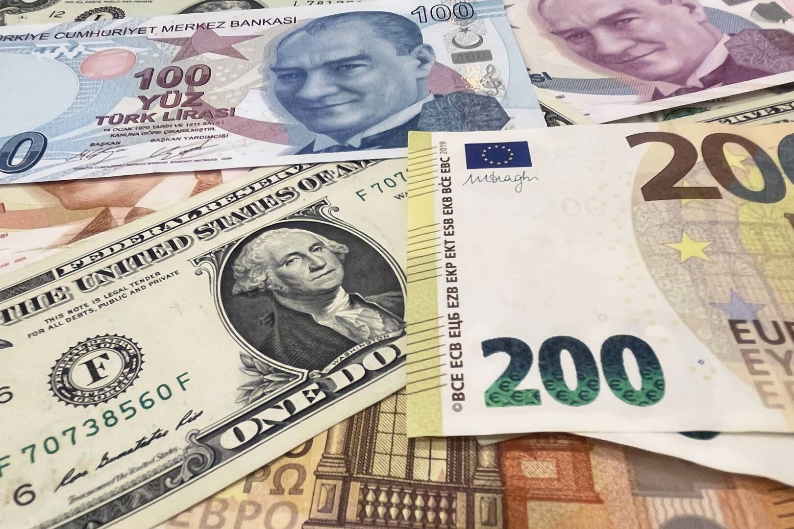 احتياطيات تركيا الدولية تبلغ مستوى قياسيا