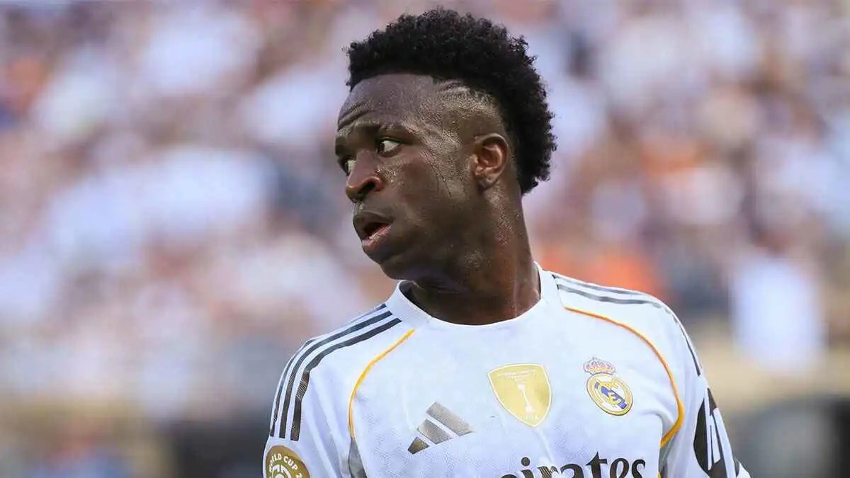 "مفاجأة" رغم استعادة بريقه.. ريال مدريد يحدد سعر بيع فينيسيوس جونيور