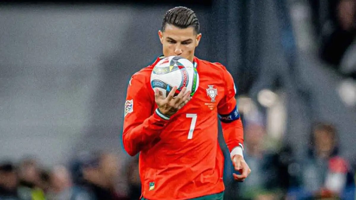 رونالدو على موعد لتحقيق رقم قياسي جديد في مباراة البرتغال وإيرلندا ضمن تصفيات "المونديال"