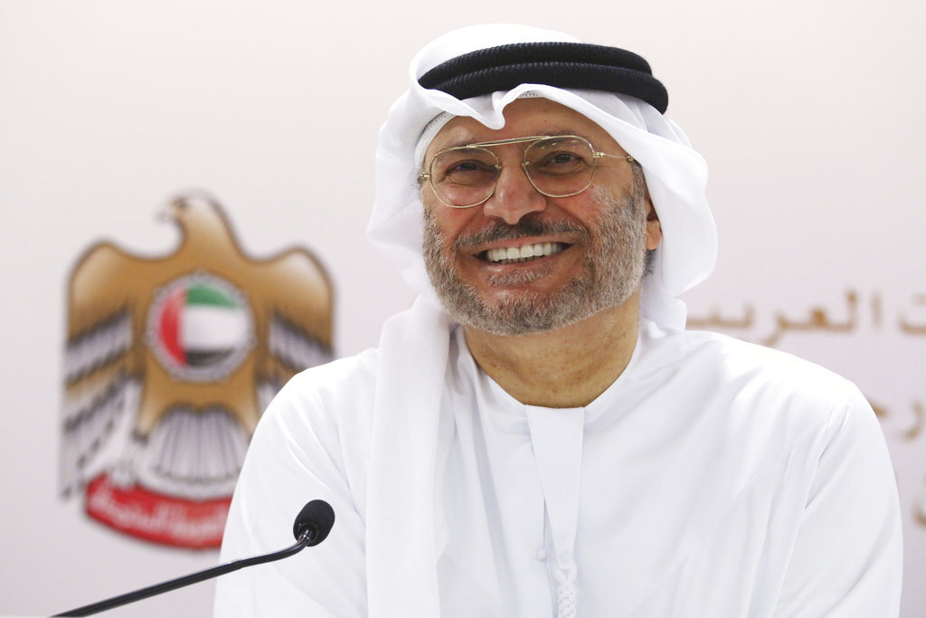 المستشار الرئاسي الإماراتي يعلق على قمة شرم الشيخ للسلام