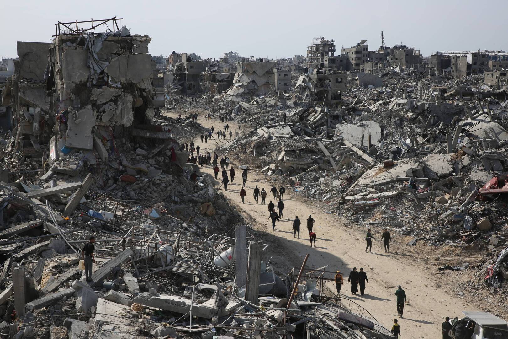 بن غفير وسوتريتش يدعوان الحكومة لاستئناف الحرب وحماس تؤكد التزامها باتفاق وقف النار بغزة