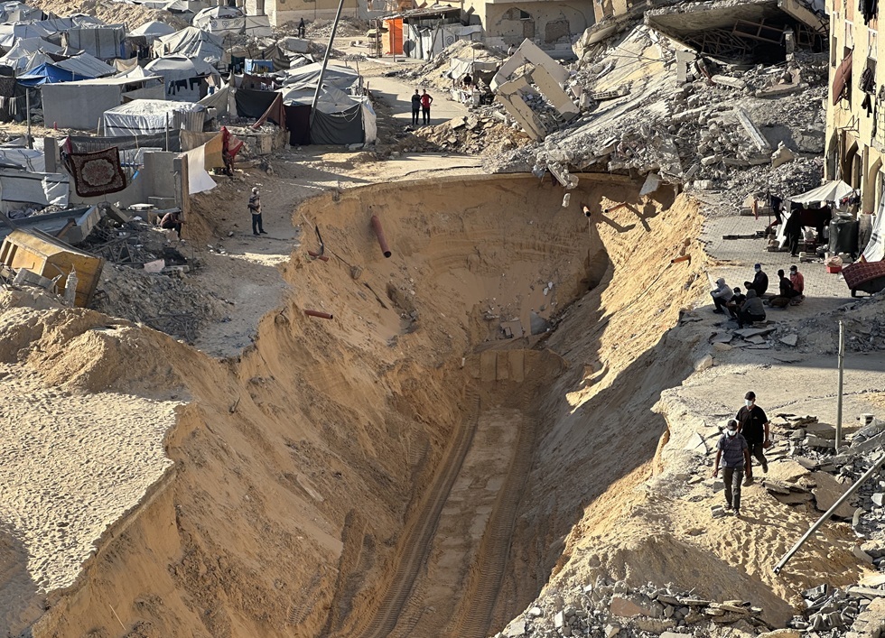 حماس: خروقات القوات الإسرائيلية شملت نشاطا خارج "الخط الأصفر"