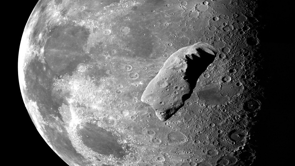 الجانب المظلم للقمر يبوح بسّر مدهش لبعثة صينية
