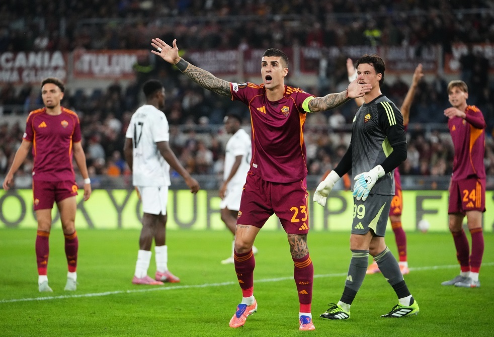 "روما" يسقط في عقر داره من جديد بالدوري الأوروبي