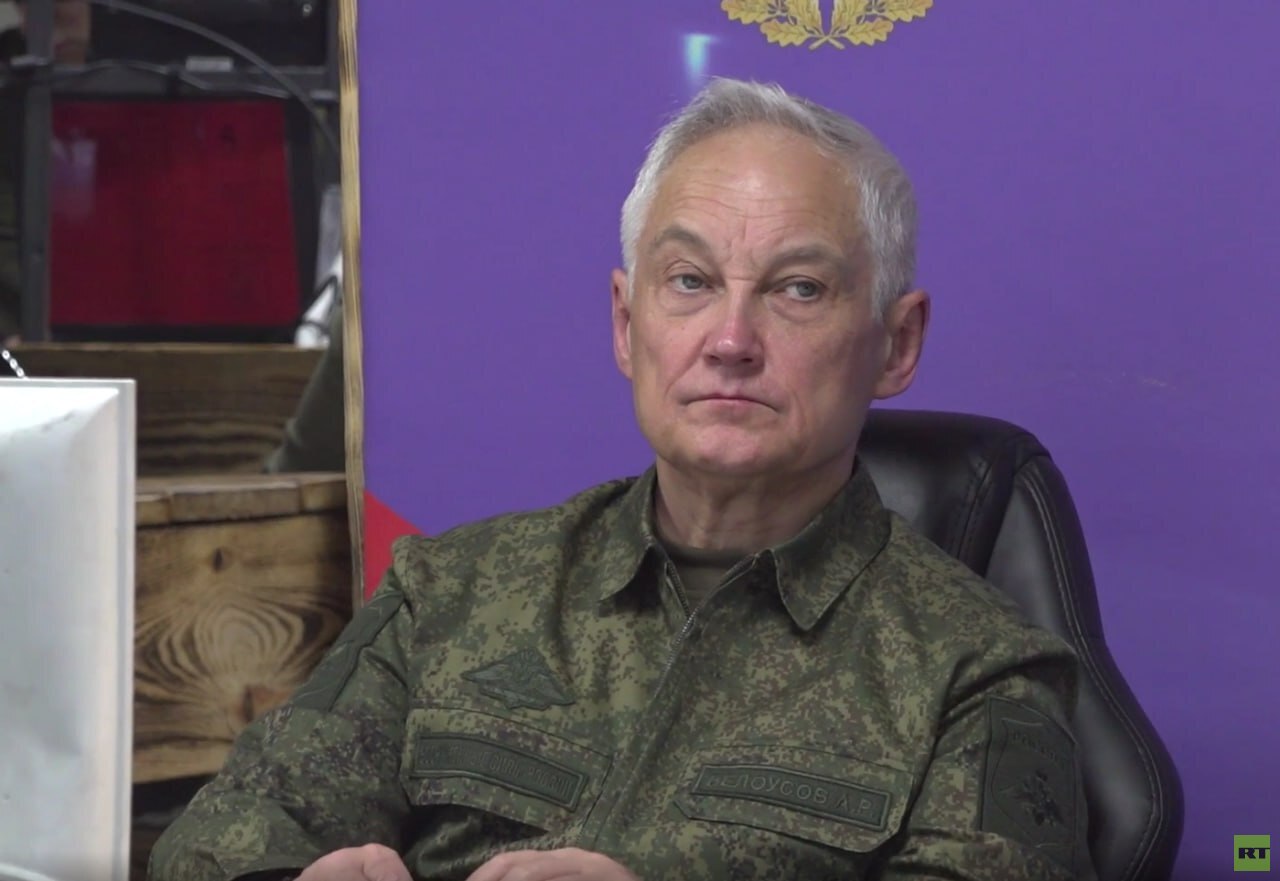 بيلاوسوف يتفقد قوات "الجنوب" بمنطقة العملية العسكرية في أوكرانيا (فيديو)