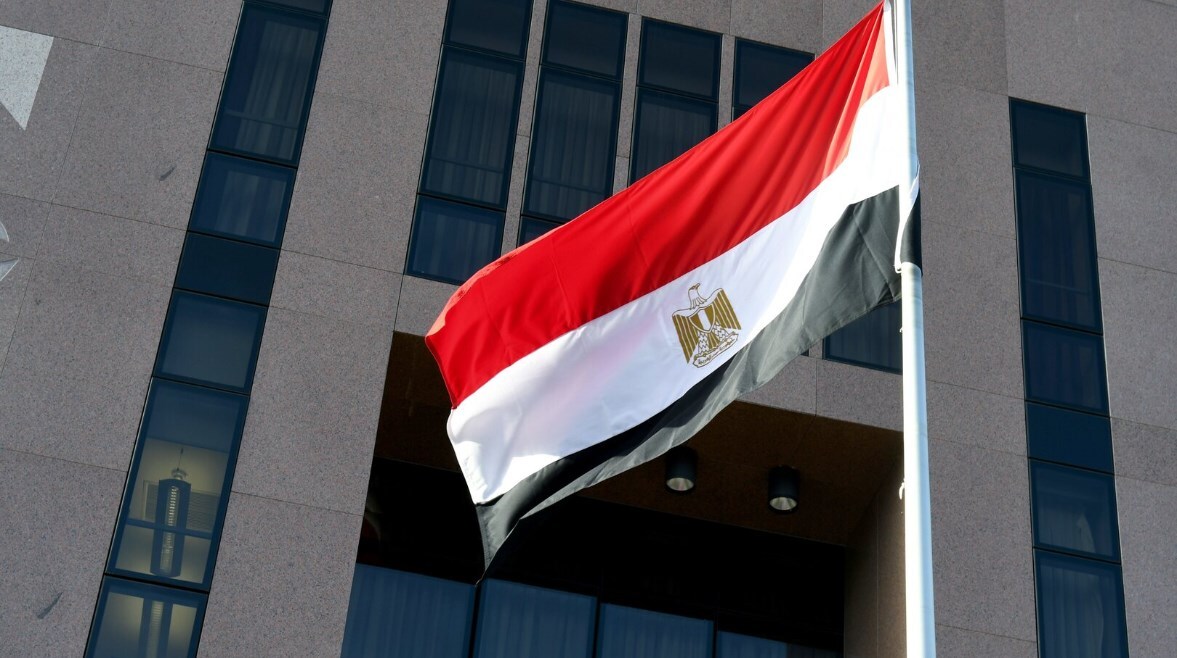 مصادر مصرية: القاهرة تتخذ إجراءات لضمان استمرار وقف النار في غزة