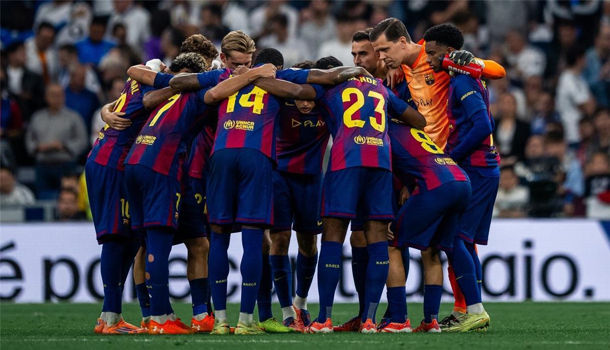 بسبب إصاباته.. لاعب برشلونة يخرج من حسابات "البارسا"