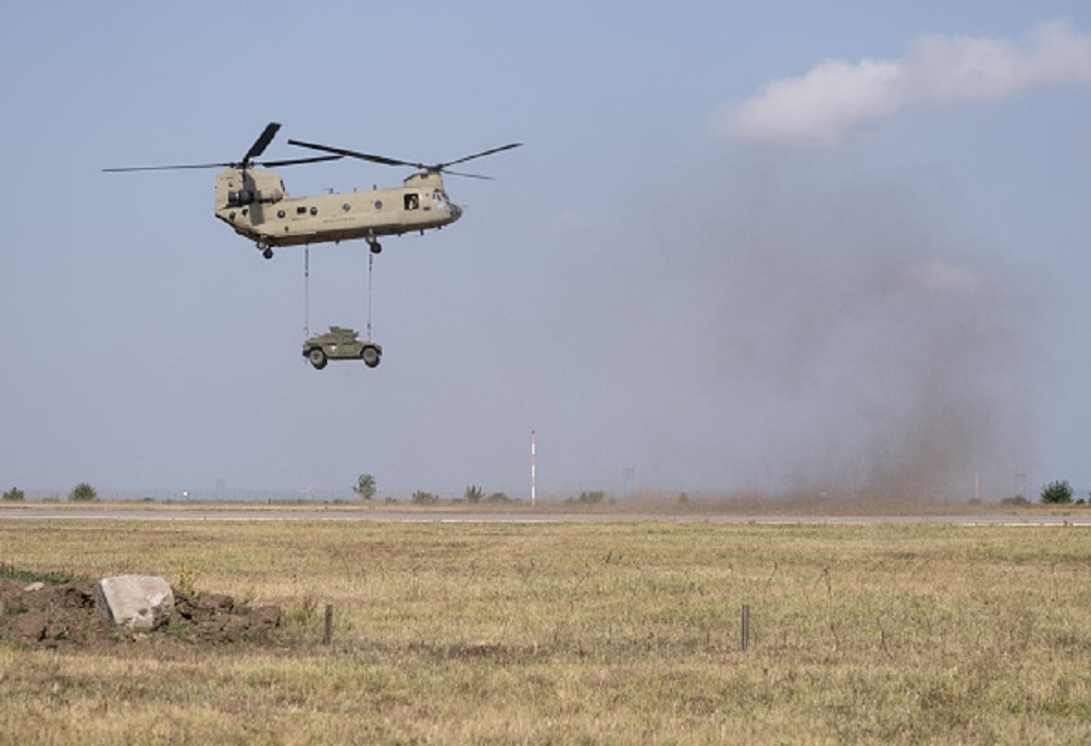 رومانيا.. واشنطن أخطرت "الناتو" بتقليص قواتها في شرق أوروبا