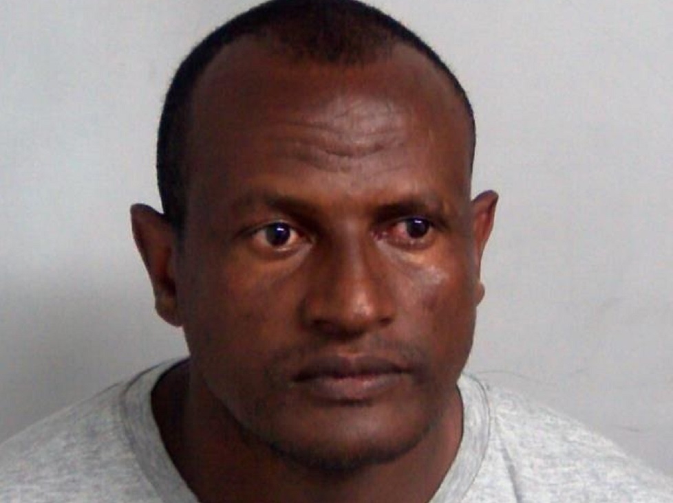 بريطانيا: ترحيل المهاجر المغتصب بعد إطلاق سراحه بالخطأ