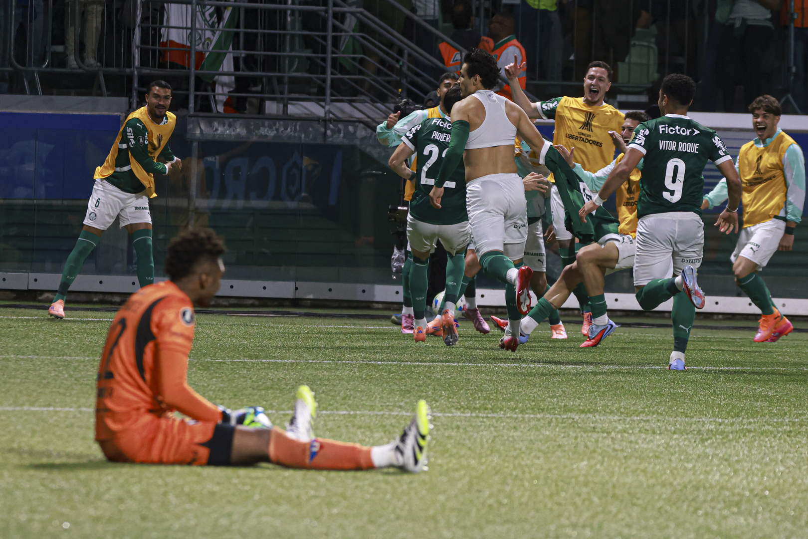 سحر برازيلي.. ريمونتادا تاريخية تقود بالميراس إلى نهائي كوبا ليبرتادوريس