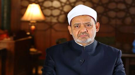 شيخ الأزهر يعرب عن حزنه من هوان المسلمين أمام العدو - عاجل 