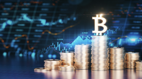 بيتكوين تحلق في سماوات جديدة.. وتخترق حاجز 125 ألف دولار