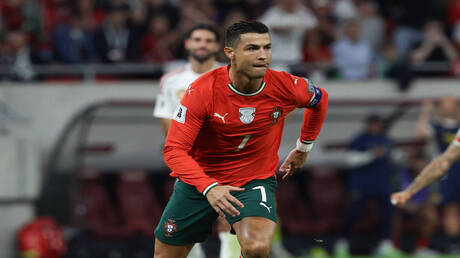 رونالدو يتسلم جائزة استثنائية من الاتحاد البرتغالي لكرة القدم
