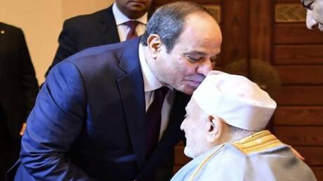 السيسي يصدر قرارا بعد وفاة أحمد عمر هاشم - عاجل 