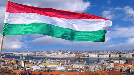 هنغاريا تؤكد بذل أقصى الجهود لإنجاح قمة بوتين وترامب