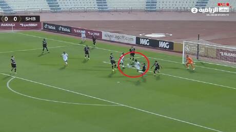 فيديو.. هدف مذهل بـ"الكعب" وتاريخي