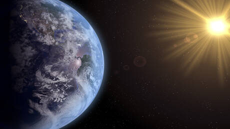 علماء يكتشفون كويكبًا خطيرًا مختبئًا في وهج الشمس القريب