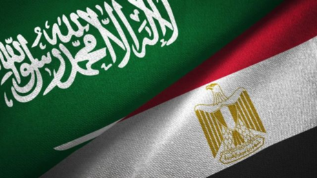 رسالة مصرية حول العلاقات مع السعودية وسط صراع خفي على السوشيال ميديا 