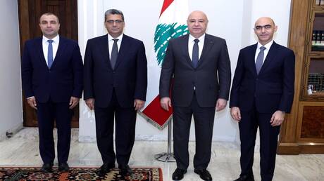 لبنان يعيّن 3 سفراء أحدهم لدى سوريا.. فمن هو؟ - عاجل  لبنان يعيّن 3 سفراء أحدهم لدى سوريا.. فمن هو؟ - عاجل