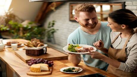 12 نوعاً من الطعام لتعزيز الخصوبة لدى الرجال فوراً