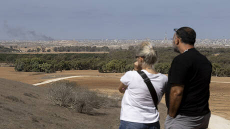أكثر من نصف سكان النقب في إسرائيل يفكرون في مغادرتها