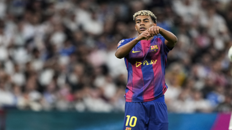 موقف مرعب يسرع انتقال لامين جمال إلى قصر شاكيرا وبيكيه